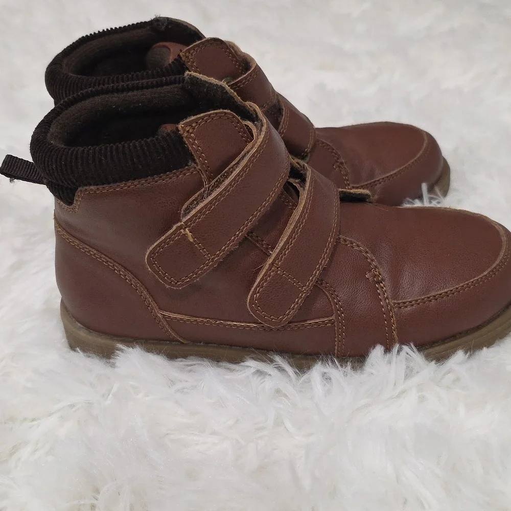 Gymboree Brown Kids Boots with Velcro Straps. Size 13